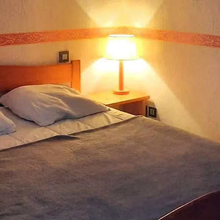 : 2 Pieces + Cabine, 5 Pers, Garage A 300m Des Pistes - Fr-1-802-99 Appartement Les Gets